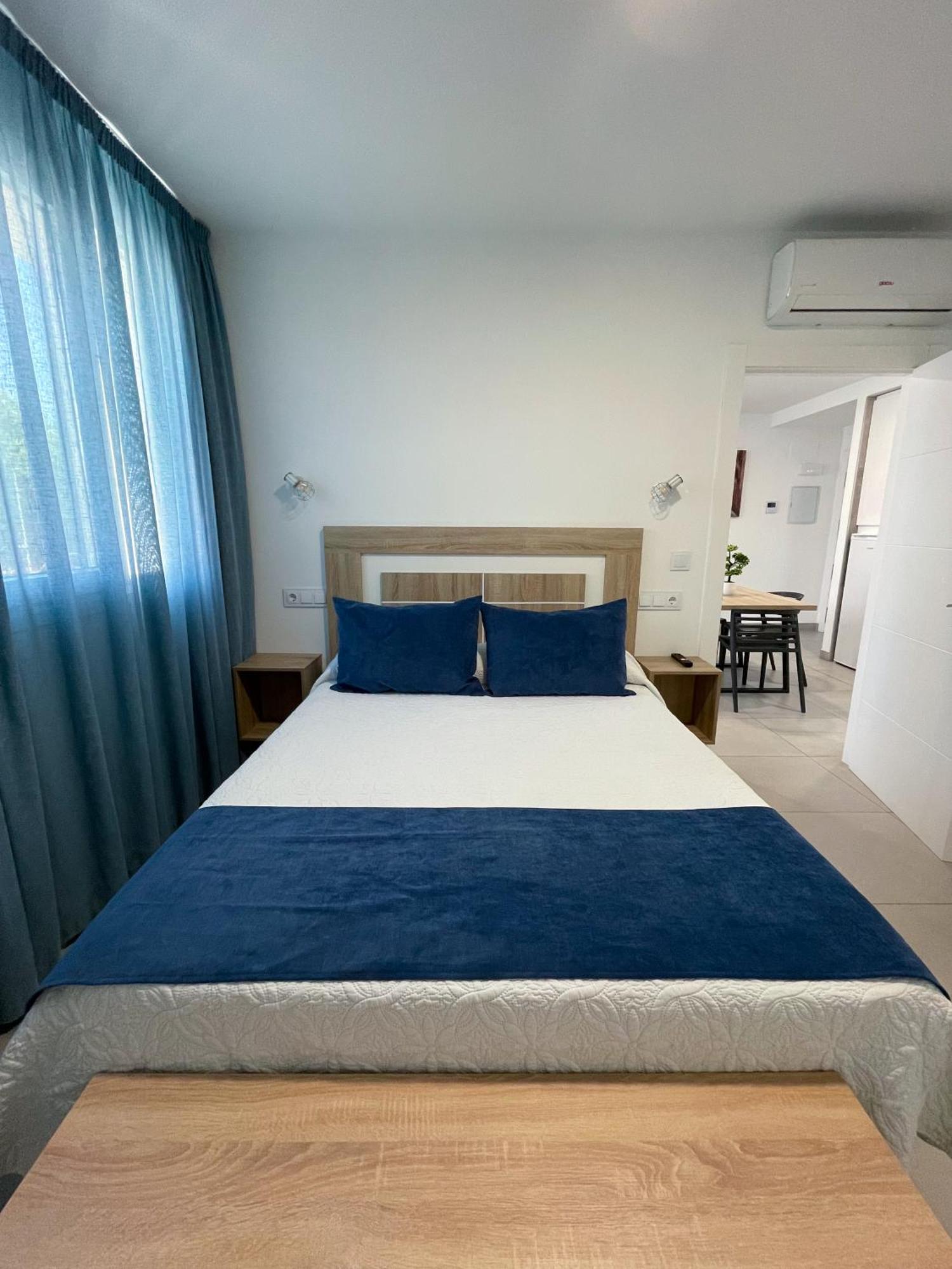 Apartamentos Lusitania Parking Gratis Bajo Disponibilidad Merida Exterior photo