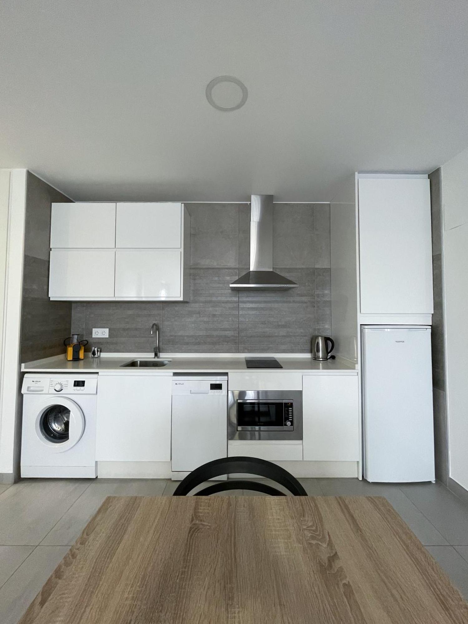 Apartamentos Lusitania Parking Gratis Bajo Disponibilidad Merida Exterior photo